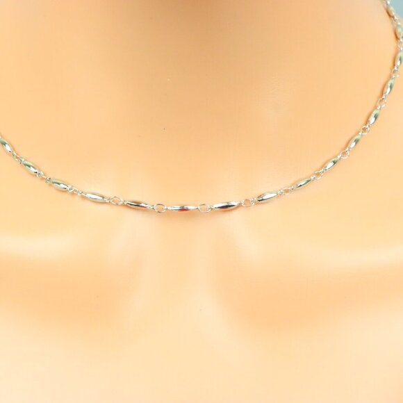 Delicate & Contemporary Necklace Chain, A Lovely Choice for Women, EVCH1819 - Picture 6 of 10